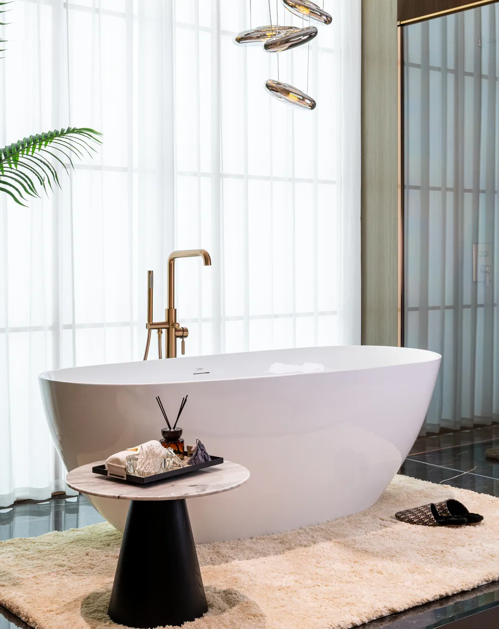 Bathtub