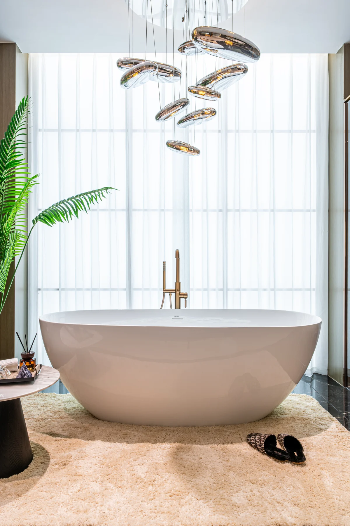 Luminous Tranquility bathtub area