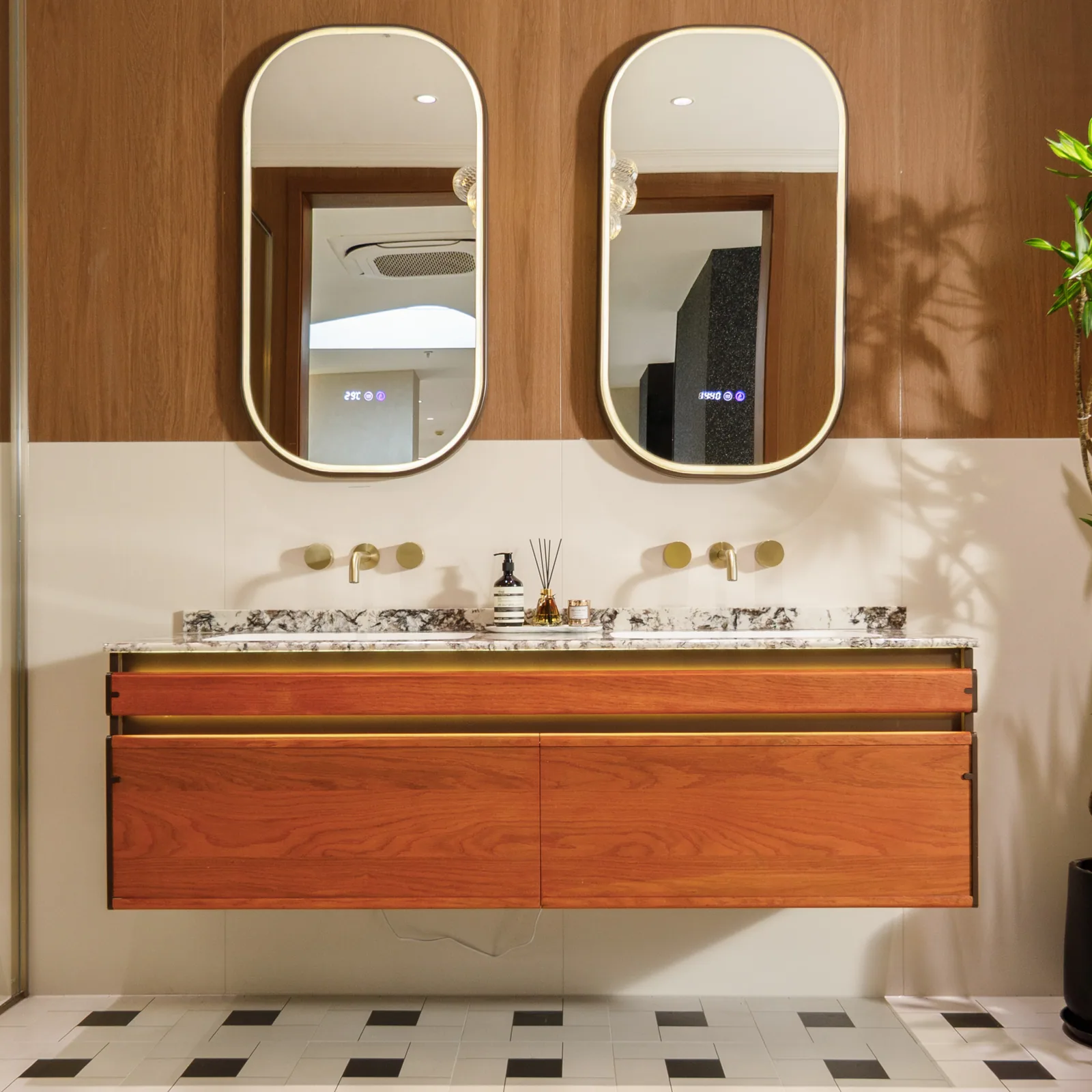 LED Mirror 8111111